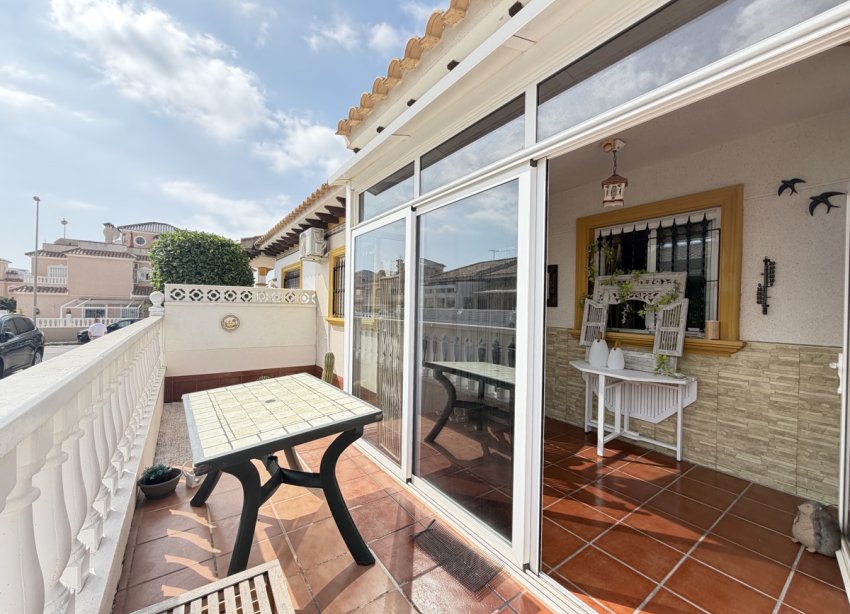 Resale - Townhouse / Terraced House - Orihuela Costa - La Zenia