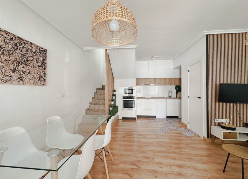 Resale - Townhouse / Terraced House - Orihuela Costa - La Zenia