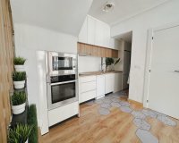 Resale - Townhouse / Terraced House - Orihuela Costa - La Zenia