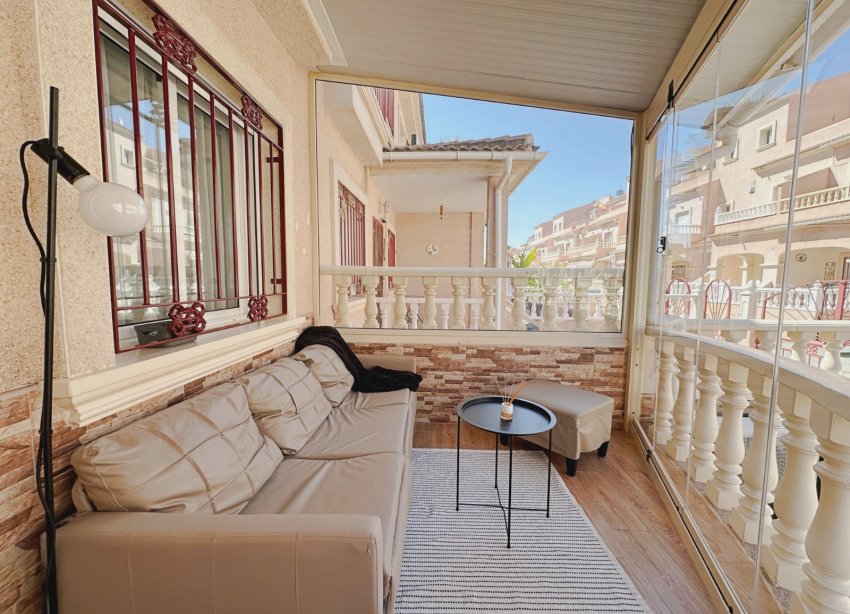 Resale - Townhouse / Terraced House - Orihuela Costa - La Zenia