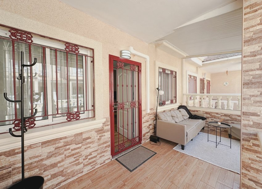 Resale - Townhouse / Terraced House - Orihuela Costa - La Zenia
