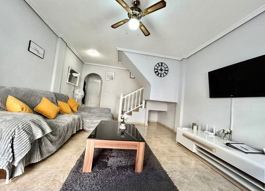 Resale - Townhouse / Terraced House - Orihuela Costa - La Zenia