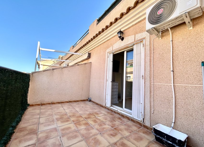 Resale - Townhouse / Terraced House - Orihuela Costa - La Zenia