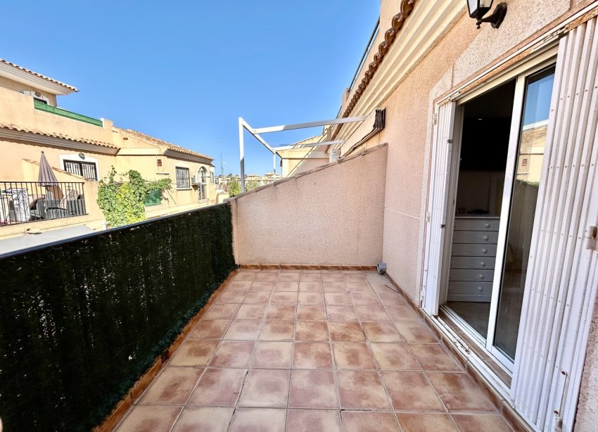 Resale - Townhouse / Terraced House - Orihuela Costa - La Zenia