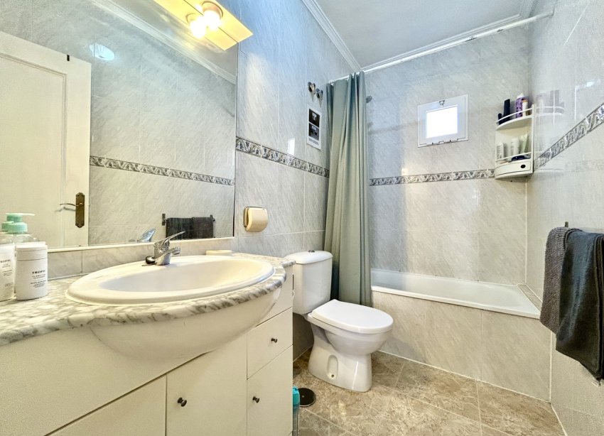 Resale - Townhouse / Terraced House - Orihuela Costa - La Zenia