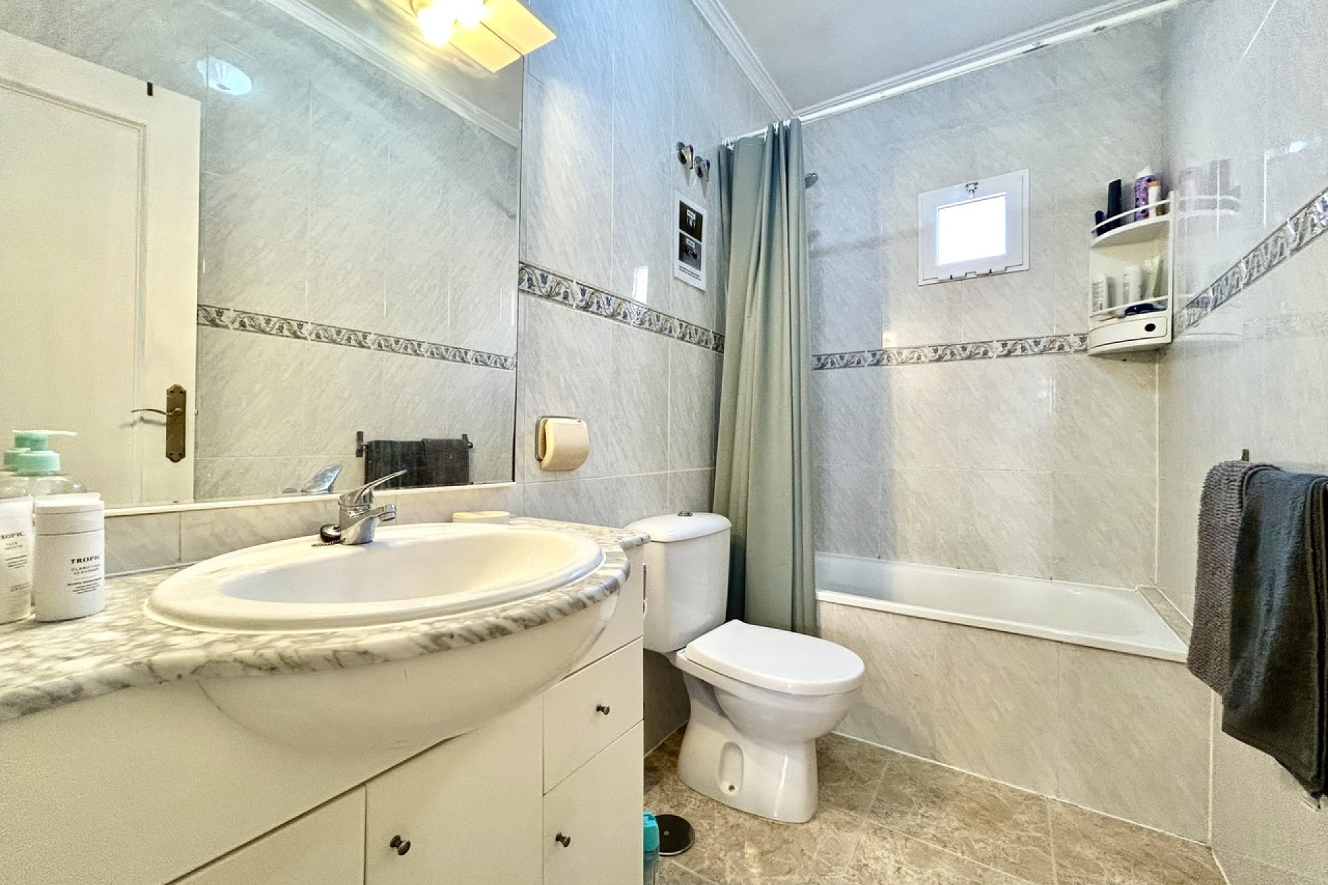 Resale - Townhouse / Terraced House - Orihuela Costa - La Zenia
