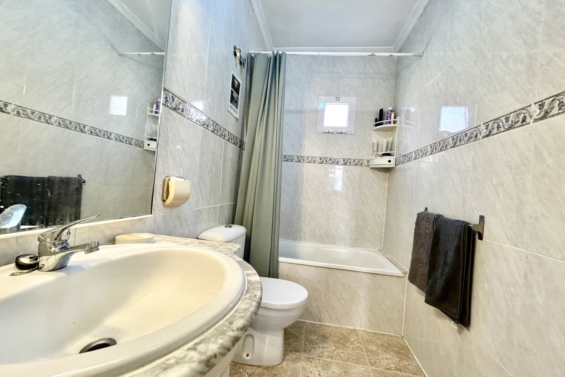 Resale - Townhouse / Terraced House - Orihuela Costa - La Zenia