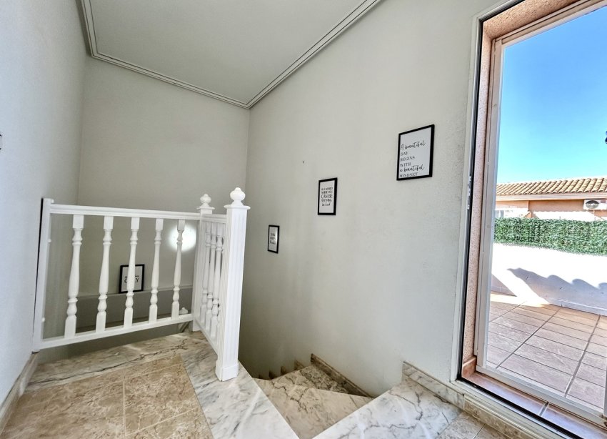 Resale - Townhouse / Terraced House - Orihuela Costa - La Zenia