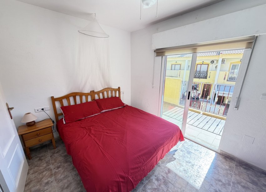 Resale - Townhouse / Terraced House - Orihuela Costa - La Zenia