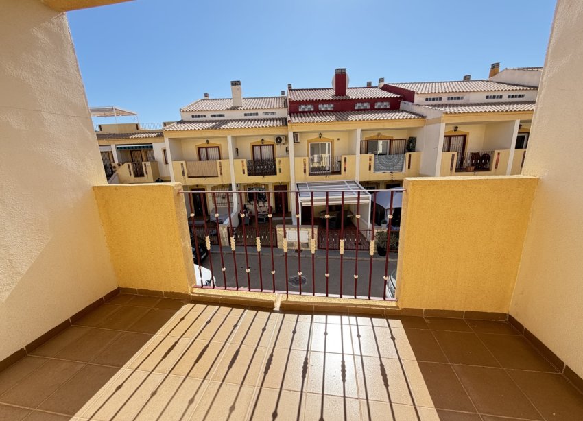 Resale - Townhouse / Terraced House - Orihuela Costa - La Zenia