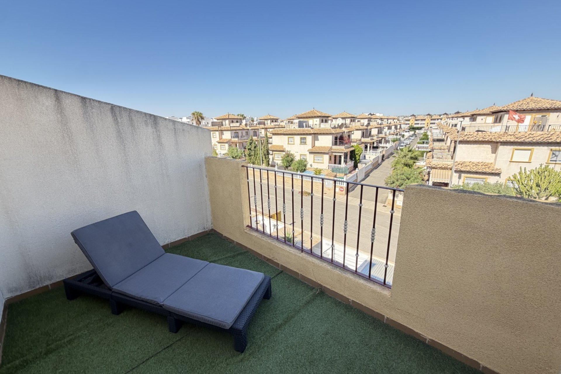 Resale - Townhouse / Terraced House - Orihuela Costa - La Zenia