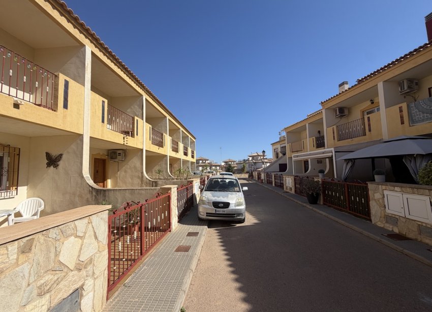Resale - Townhouse / Terraced House - Orihuela Costa - La Zenia