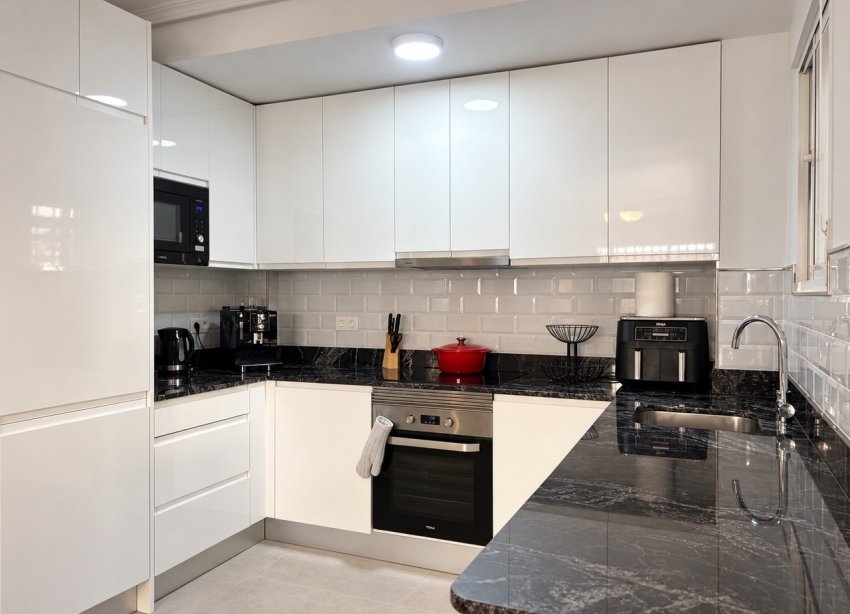 Resale - Townhouse / Terraced House - Orihuela Costa - La Zenia
