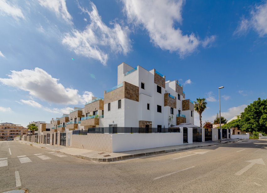 Resale - Townhouse / Terraced House - Orihuela Costa - Las Filipinas