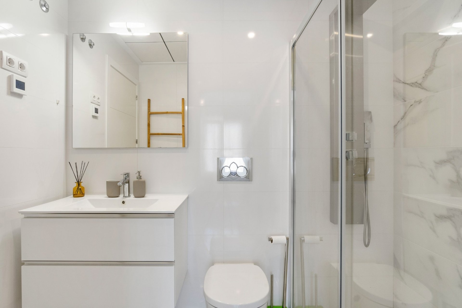 Resale - Townhouse / Terraced House - Orihuela Costa - Las Filipinas