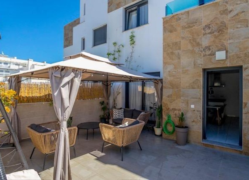 Resale - Townhouse / Terraced House - Orihuela Costa - Las Filipinas