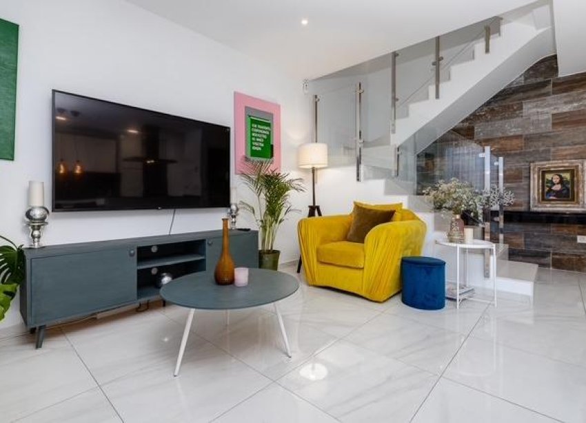 Resale - Townhouse / Terraced House - Orihuela Costa - Las Filipinas
