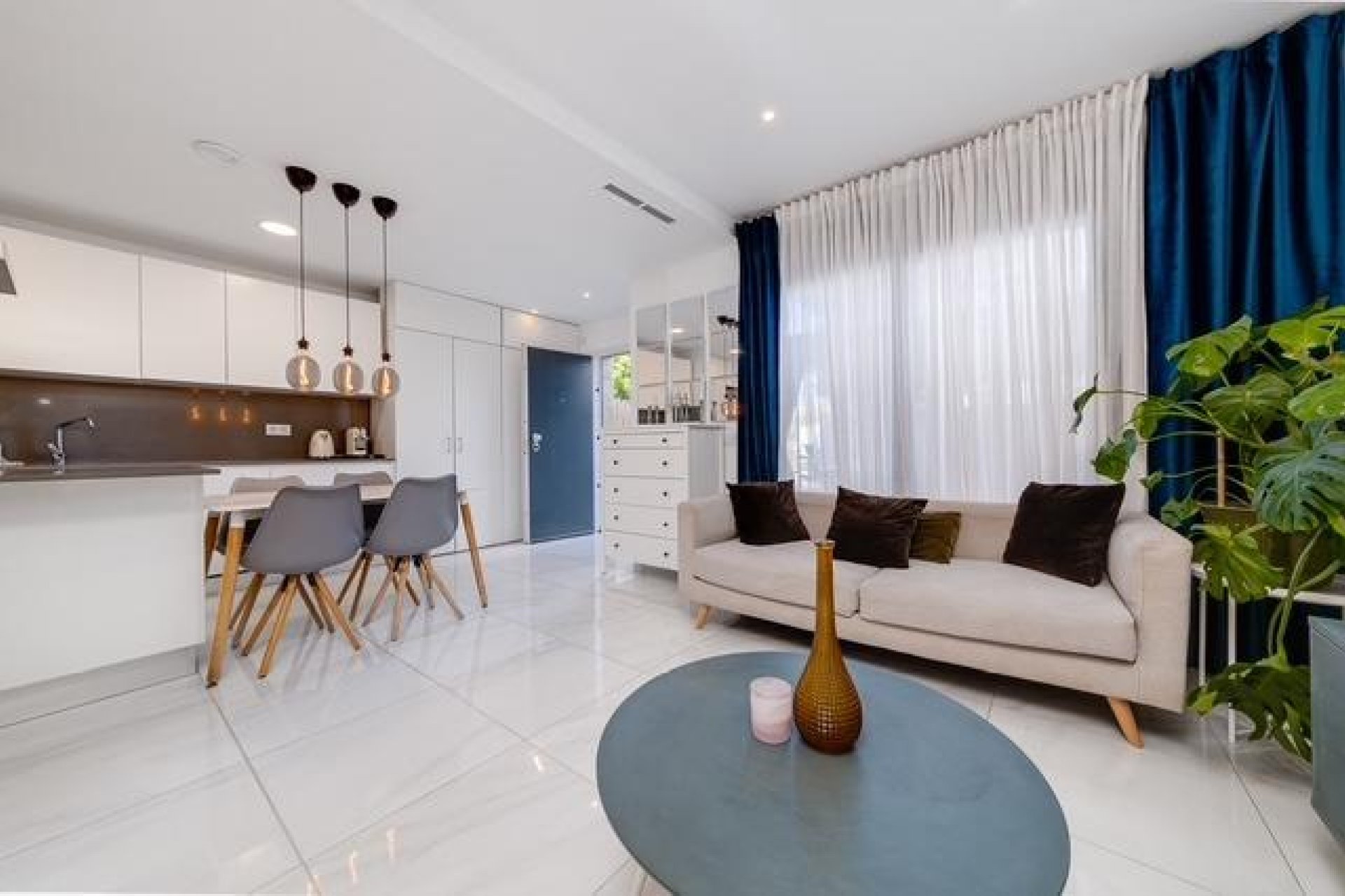 Resale - Townhouse / Terraced House - Orihuela Costa - Las Filipinas