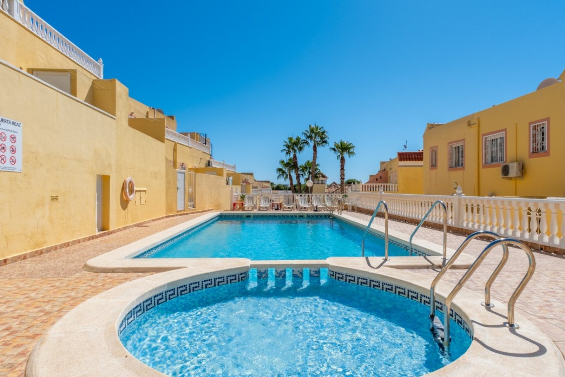 Resale - Townhouse / Terraced House - Orihuela Costa - Las Filipinas