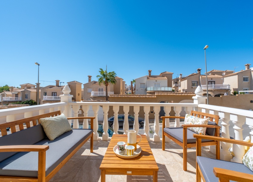 Resale - Townhouse / Terraced House - Orihuela Costa - Las Filipinas