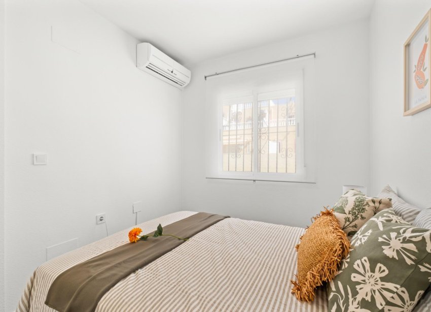 Resale - Townhouse / Terraced House - Orihuela Costa - Lomas de Campoamor