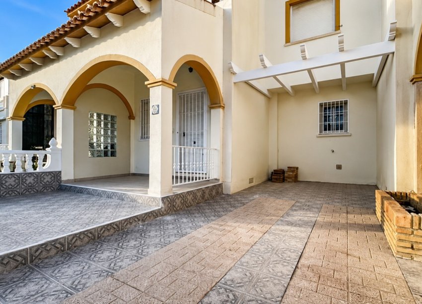 Resale - Townhouse / Terraced House - Orihuela Costa - Playa Flamenca