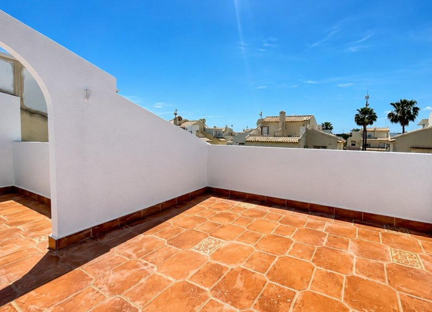 Resale - Townhouse / Terraced House - Orihuela Costa - Playa Flamenca