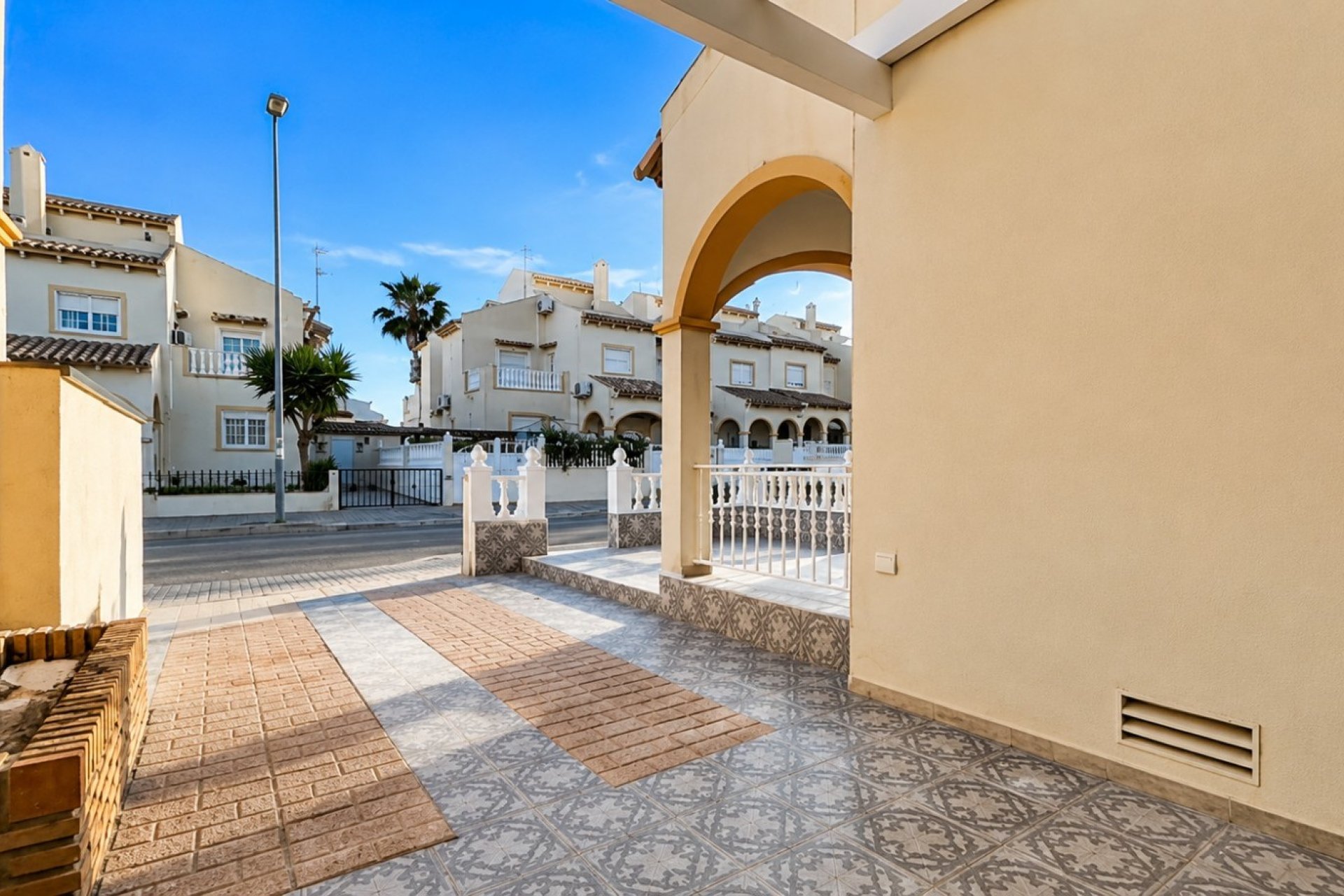 Resale - Townhouse / Terraced House - Orihuela Costa - Playa Flamenca