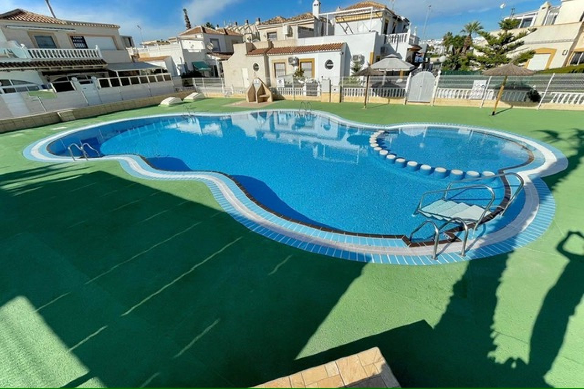 Resale - Townhouse / Terraced House - Orihuela Costa - Playa Flamenca
