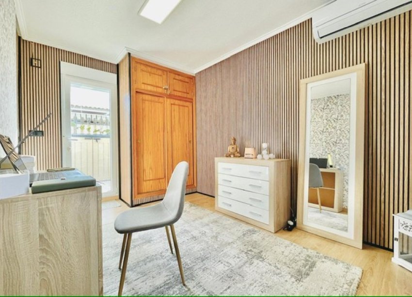 Resale - Townhouse / Terraced House - Orihuela Costa - Playa Flamenca