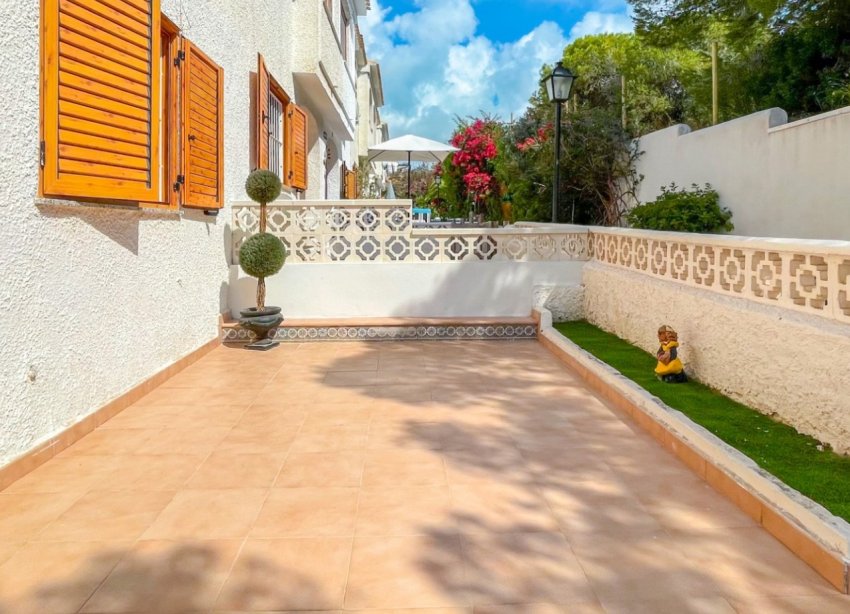 Resale - Townhouse / Terraced House - Orihuela Costa - Playa Flamenca