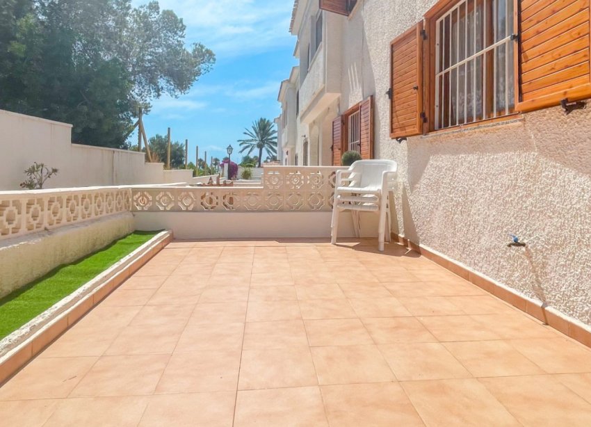 Resale - Townhouse / Terraced House - Orihuela Costa - Playa Flamenca