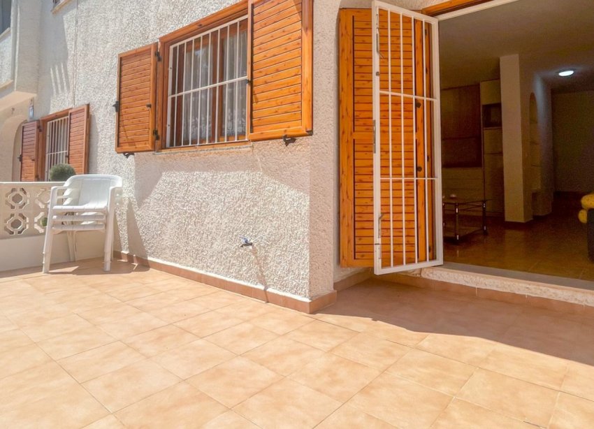 Resale - Townhouse / Terraced House - Orihuela Costa - Playa Flamenca