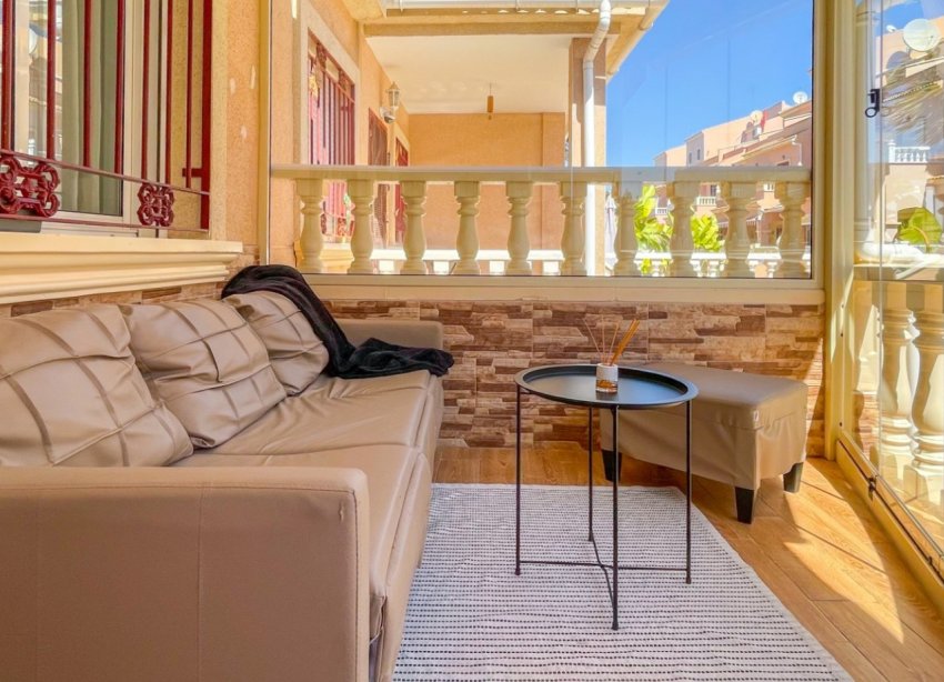 Resale - Townhouse / Terraced House - Orihuela Costa - Playa Flamenca