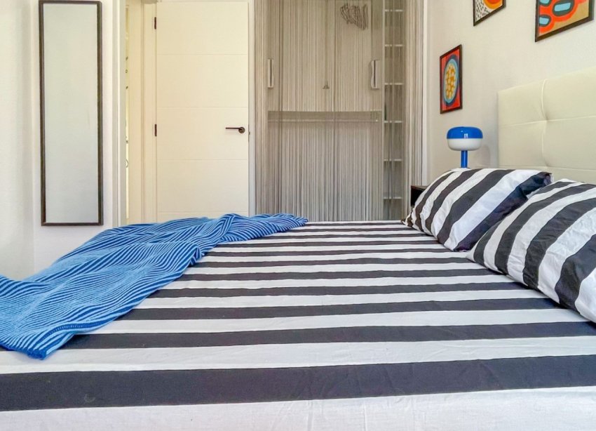 Resale - Townhouse / Terraced House - Orihuela Costa - Playa Flamenca