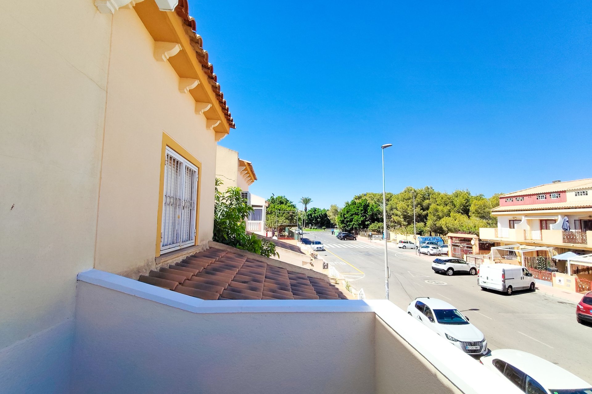 Resale - Townhouse / Terraced House - Orihuela Costa - Playa Flamenca
