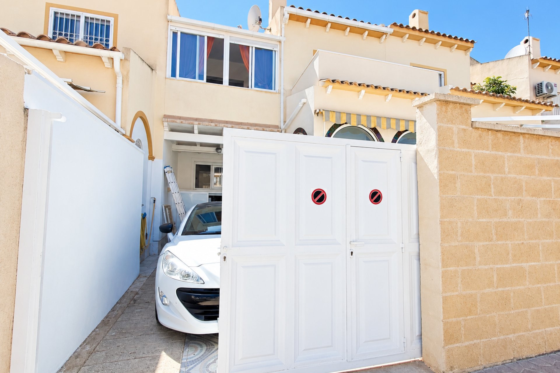 Resale - Townhouse / Terraced House - Orihuela Costa - Playa Flamenca