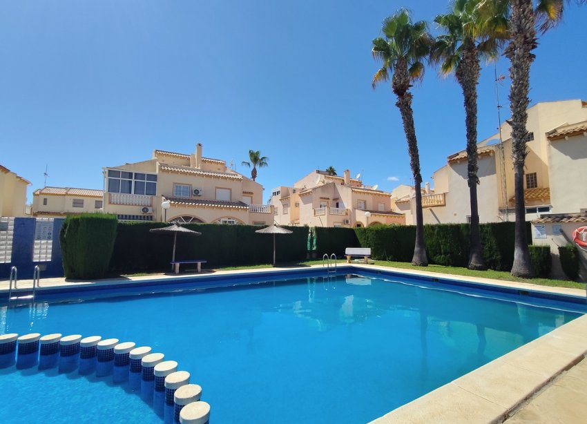 Resale - Townhouse / Terraced House - Orihuela Costa - Playa Flamenca