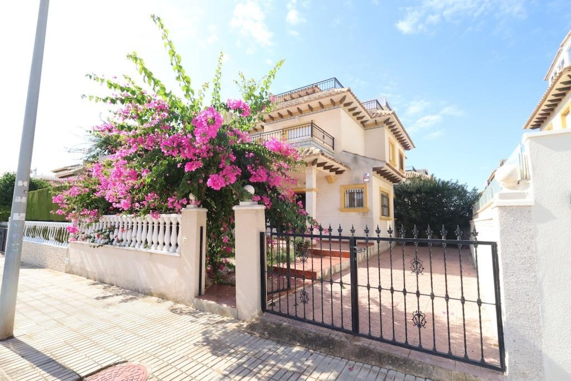 Resale - Townhouse / Terraced House - Orihuela Costa - Playa Flamenca