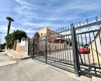Resale - Townhouse / Terraced House - Orihuela Costa - Playa Flamenca