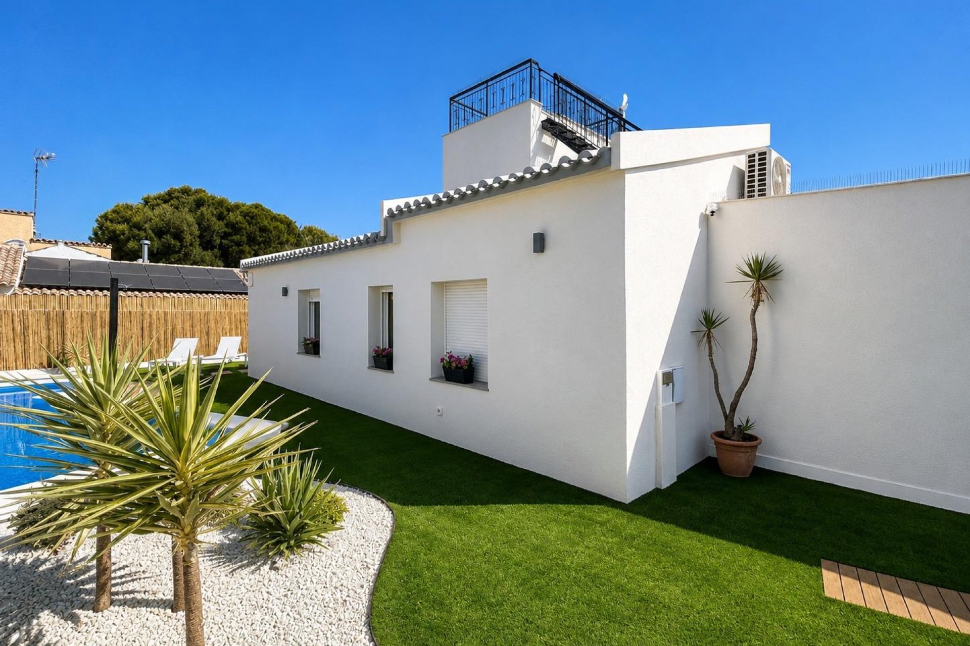 Resale - Townhouse / Terraced House - Orihuela Costa - Punta Prima