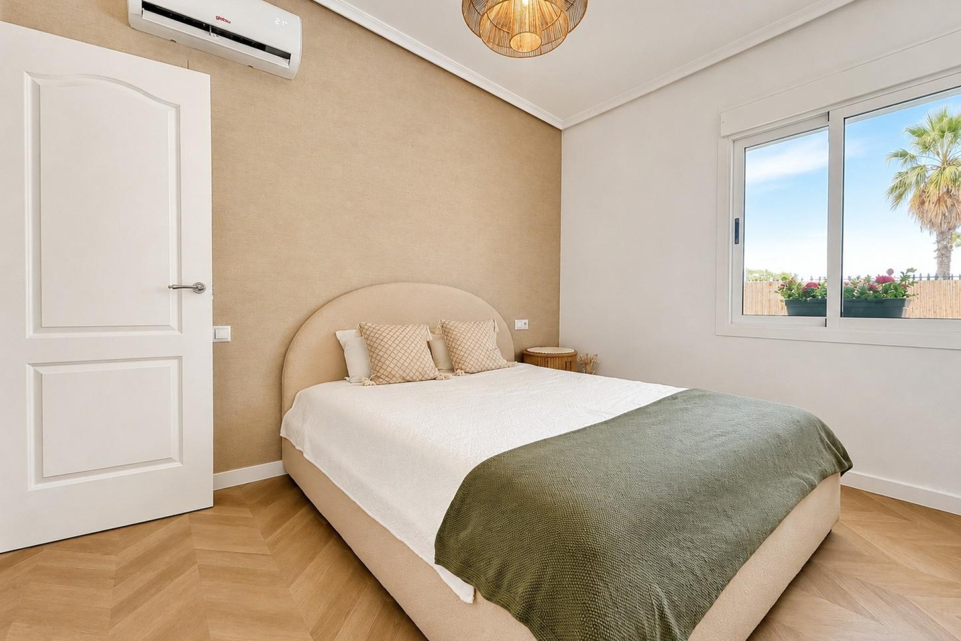 Resale - Townhouse / Terraced House - Orihuela Costa - Punta Prima