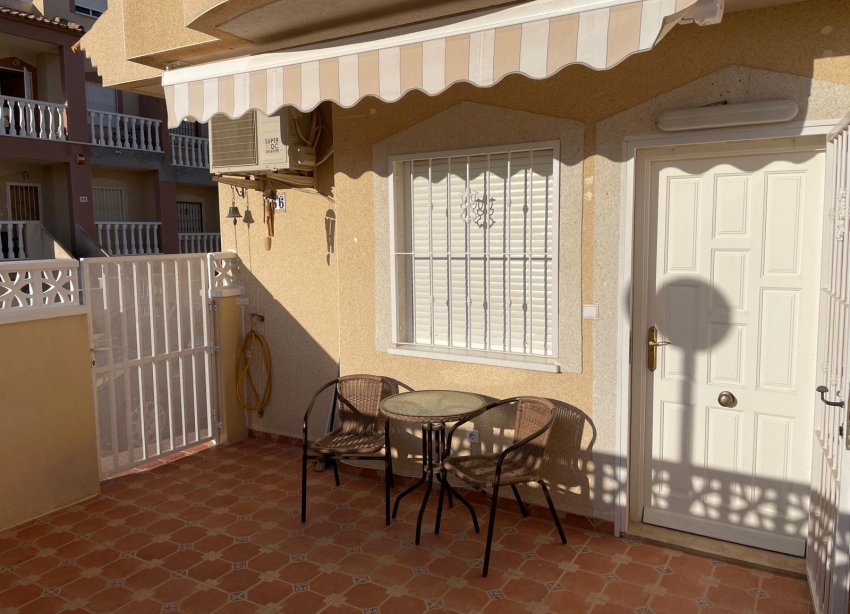 Resale - Townhouse / Terraced House - Orihuela Costa - Villamartín