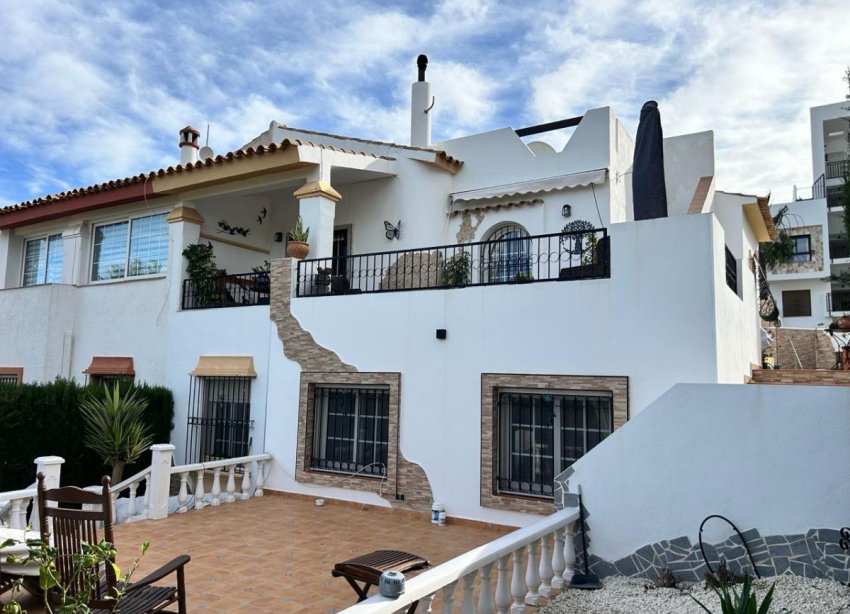 Resale - Townhouse / Terraced House - Orihuela Costa - Villamartín