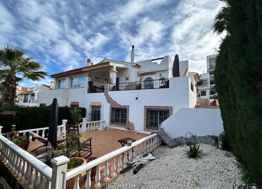 Resale - Townhouse / Terraced House - Orihuela Costa - Villamartín