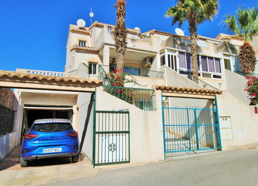 Resale - Townhouse / Terraced House - Orihuela Costa - Villamartín