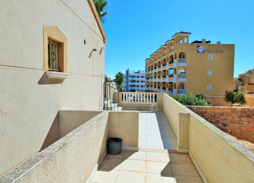 Resale - Townhouse / Terraced House - Orihuela Costa - Villamartín