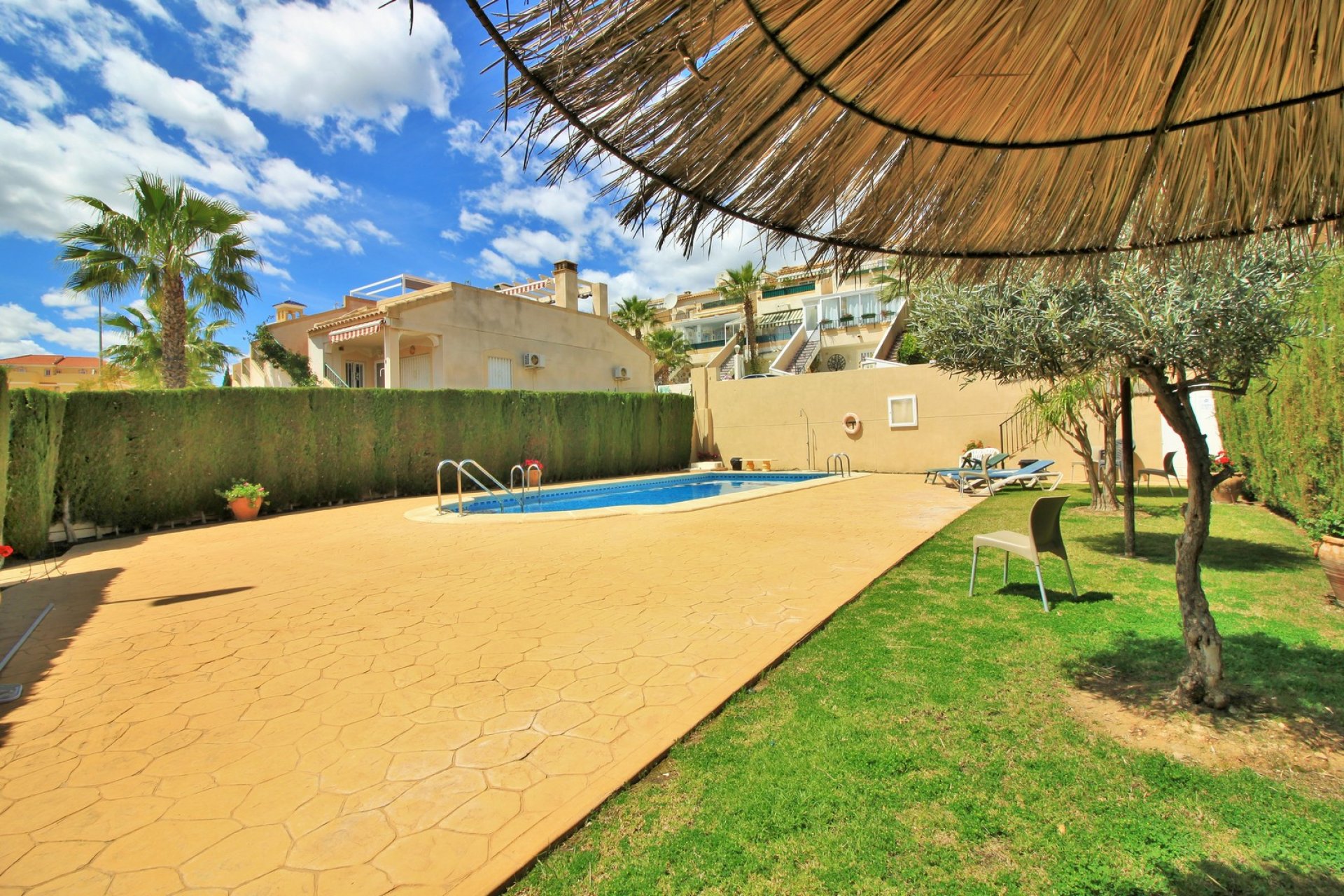 Resale - Townhouse / Terraced House - Orihuela Costa - Villamartín