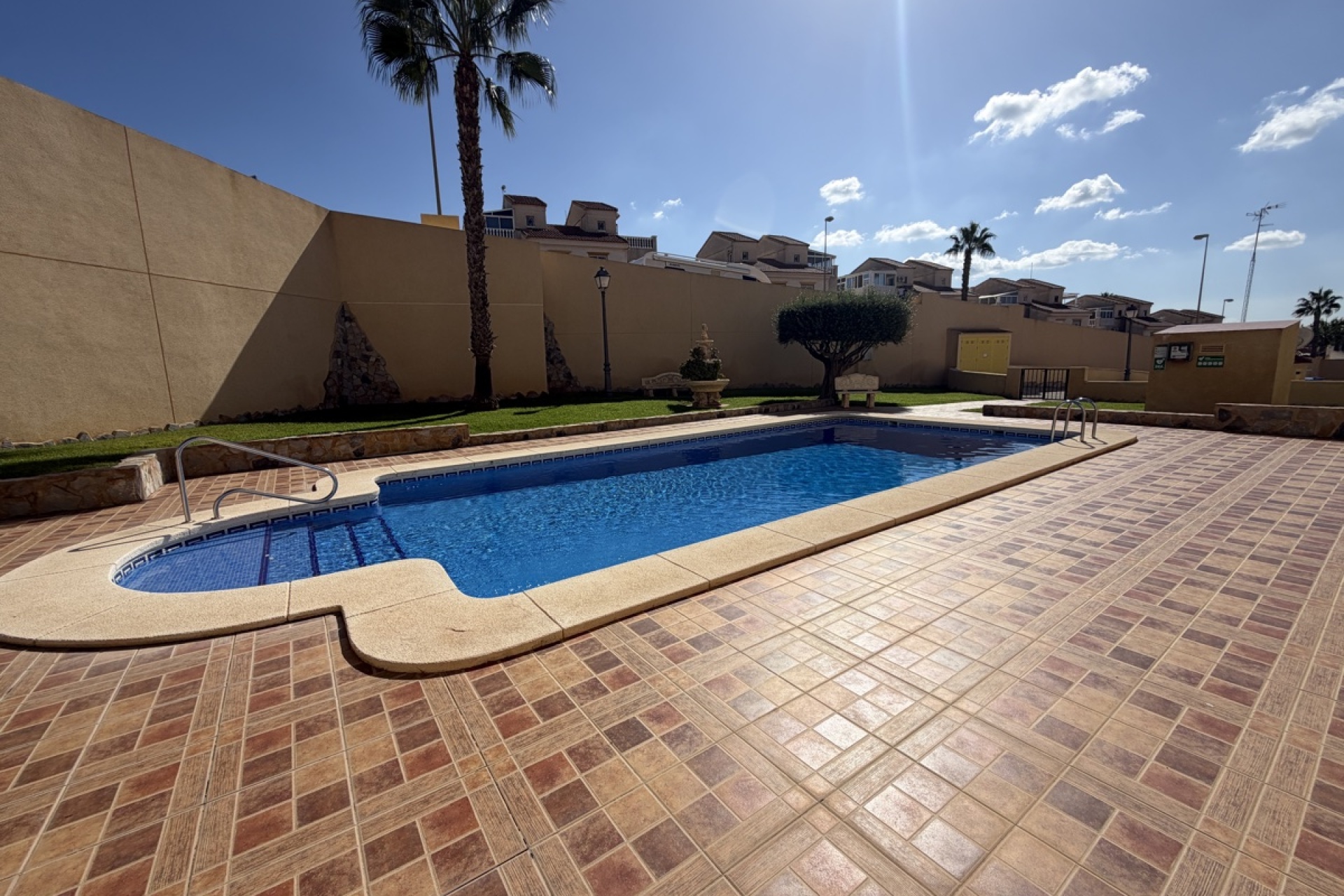 Resale - Townhouse / Terraced House - Orihuela Costa - Villamartín