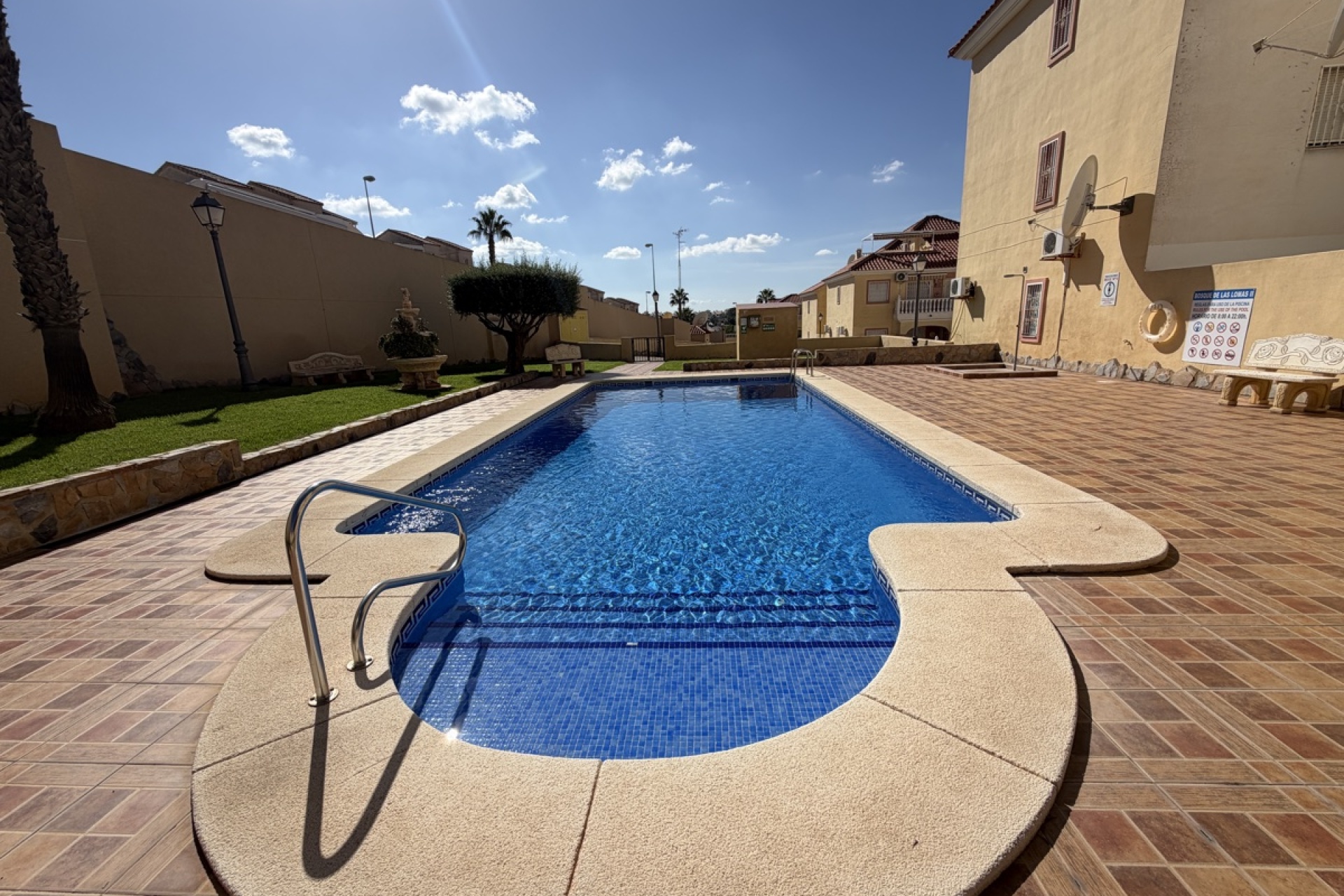 Resale - Townhouse / Terraced House - Orihuela Costa - Villamartín